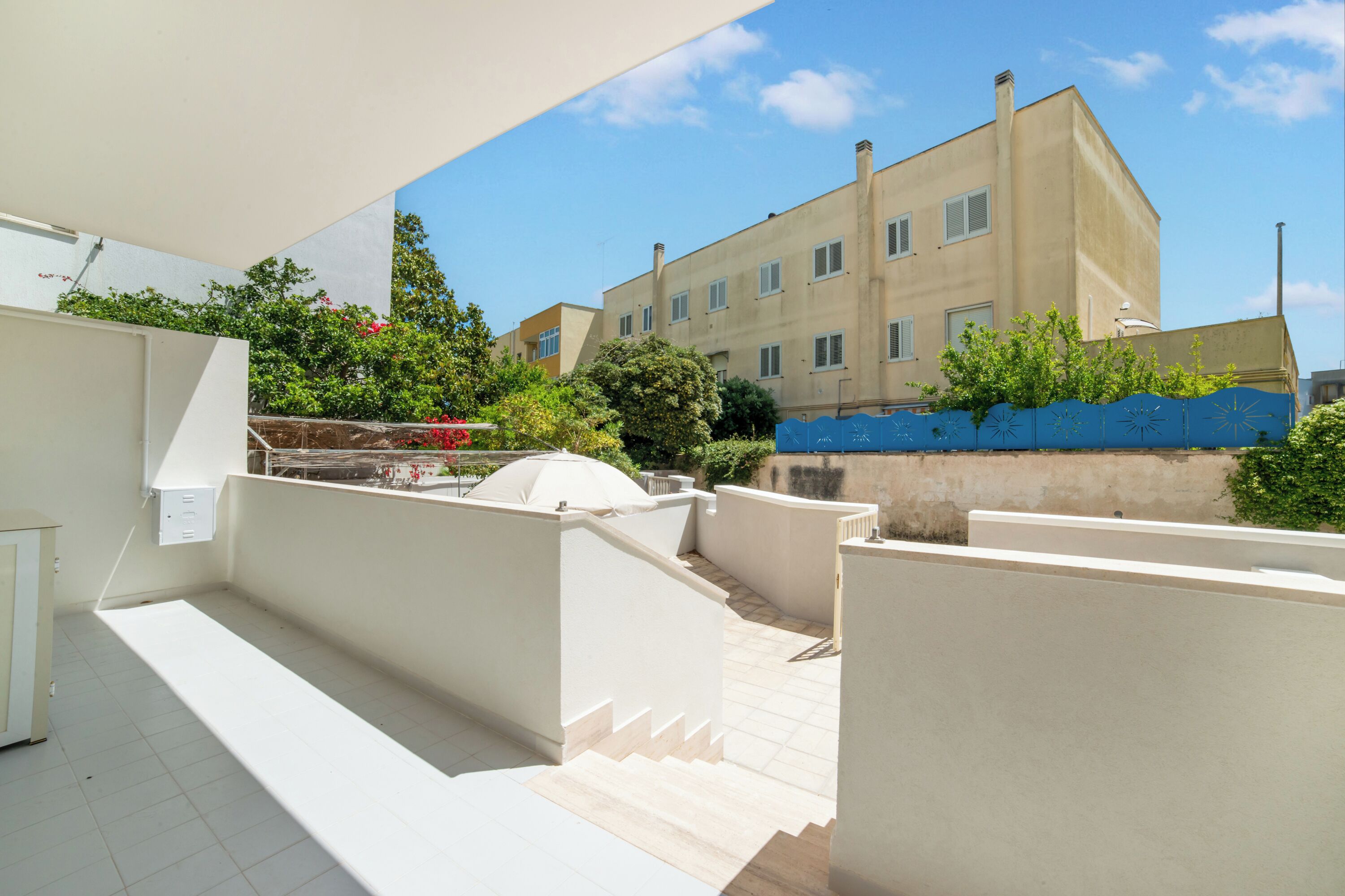 Family House, 2 Bedrooms, Microwave (Trilocale Sole in Otranto near the) | Property grounds