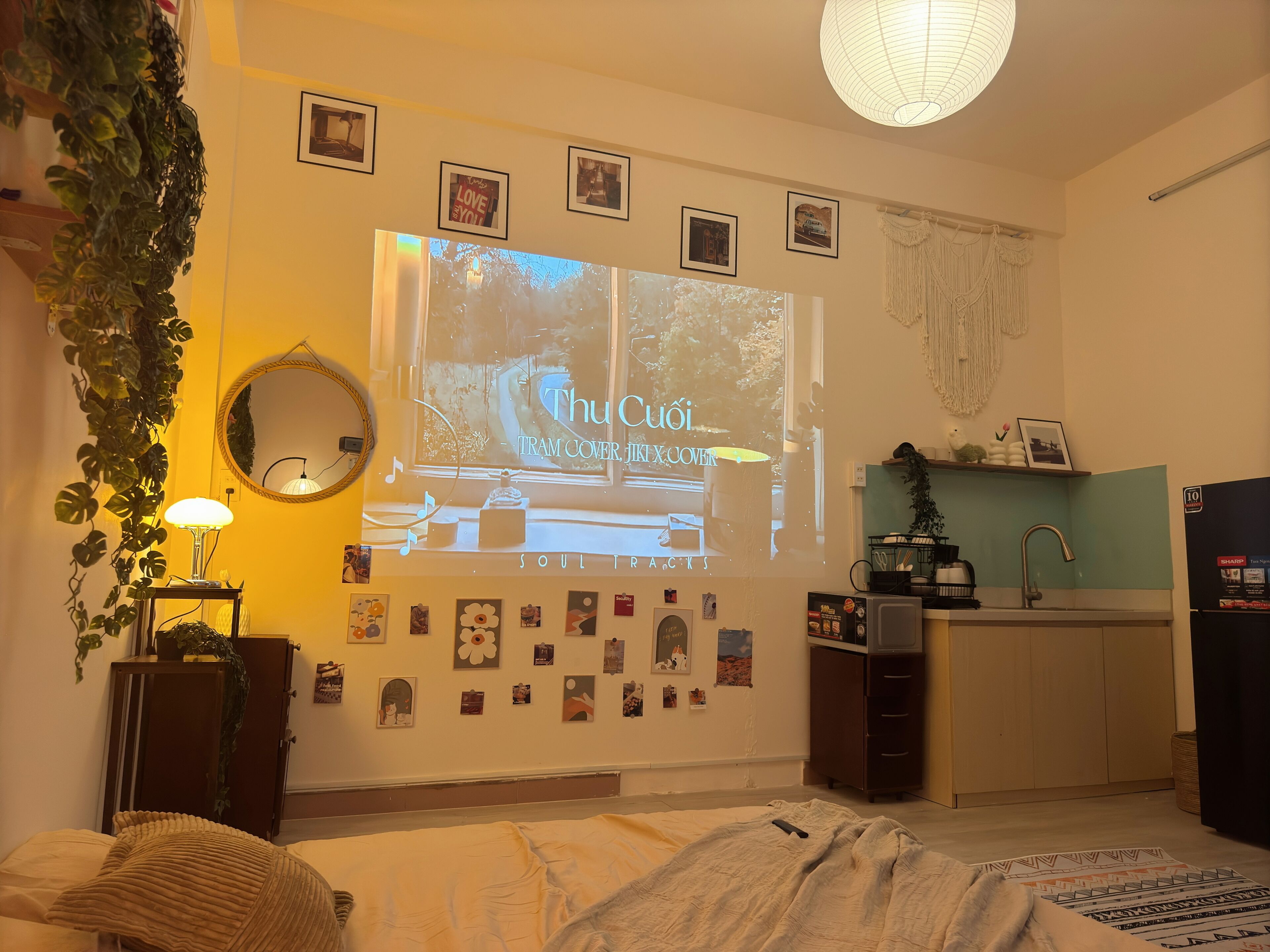 Basic-Zimmer | Schreibtisch, laptopgeeigneter Arbeitsplatz, kostenloses WLAN