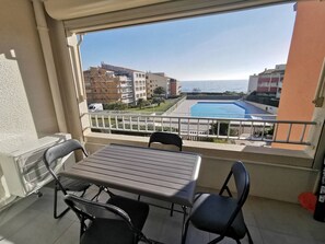 Outdoor dining - Studio with AC, sea view - 4 guests (Cap d'Agde)