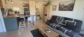 Air-conditioned apartment, terrace - 4 guests