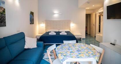 Divina Holiday Apartments