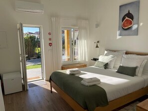 Habitación, vista al jardín | Wifi gratis 