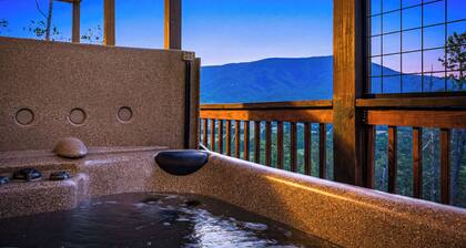 Great Views, Private Heated Indoor Heated Pool, Hot Tub, Private Setting