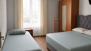 Twin Room, Balcony, City View | Desk, free WiFi