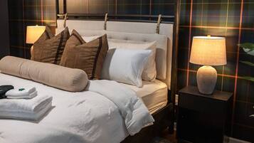 WiFi, bed sheets