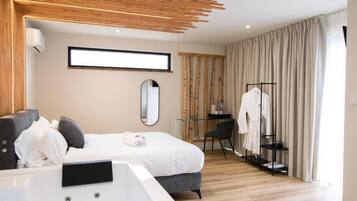 Premium Double Room, Garden View | In-room safe, blackout curtains, free WiFi