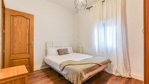 Ảnh chưa phân loại, 4 trong số 19 ảnh, nút