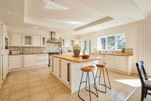 Fridge, microwave, oven, stovetop - Host & Stay | Forest View Lodge (Burnhope)