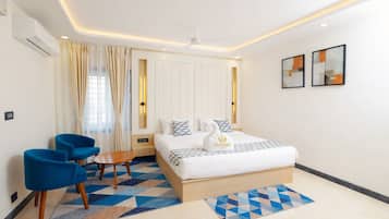 Luxury Suite, City View