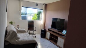 Living area - Apartment across from the village of Sítio São João. (Campina Grande)
