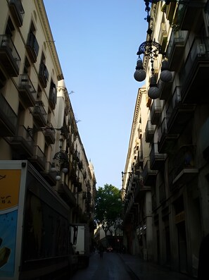 Front of property - Hotel Adagio (Barcelona)