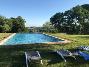 Pool - Château 'En Armagnac': Mountain View, Private Pool, Wi-Fi (Bétous)