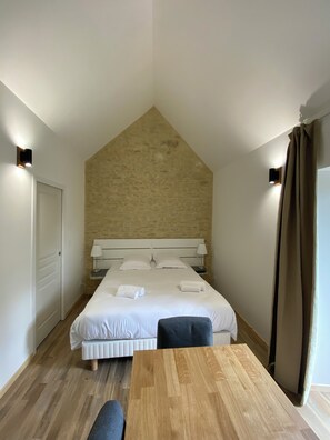 1 bedroom, Internet