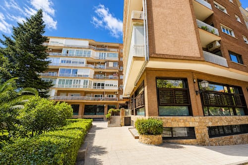 Departamento de lujo, 3 habitaciones, vista a la colina | Exterior