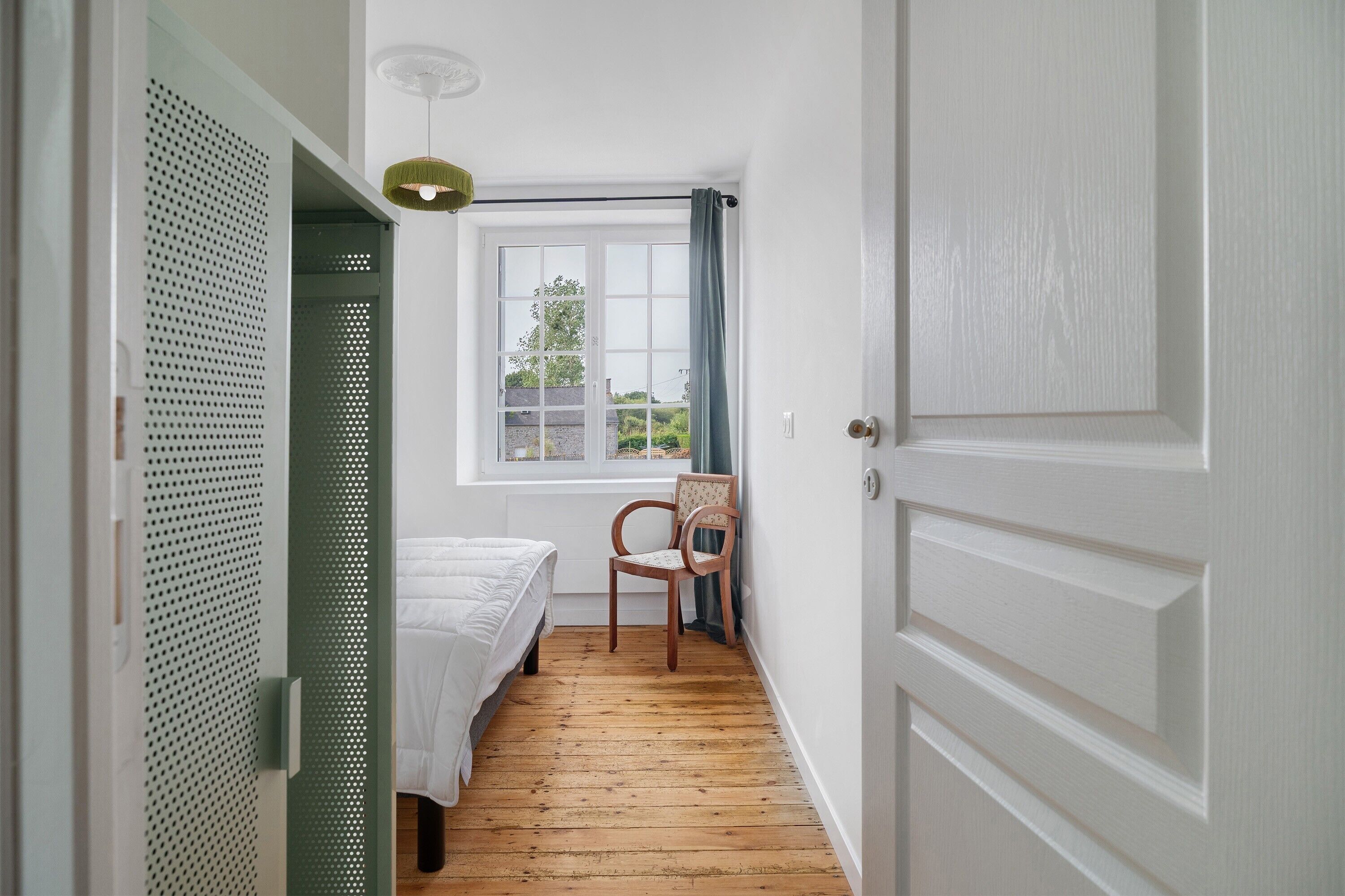 5 chambres, fer et planche à repasser, Wi-Fi