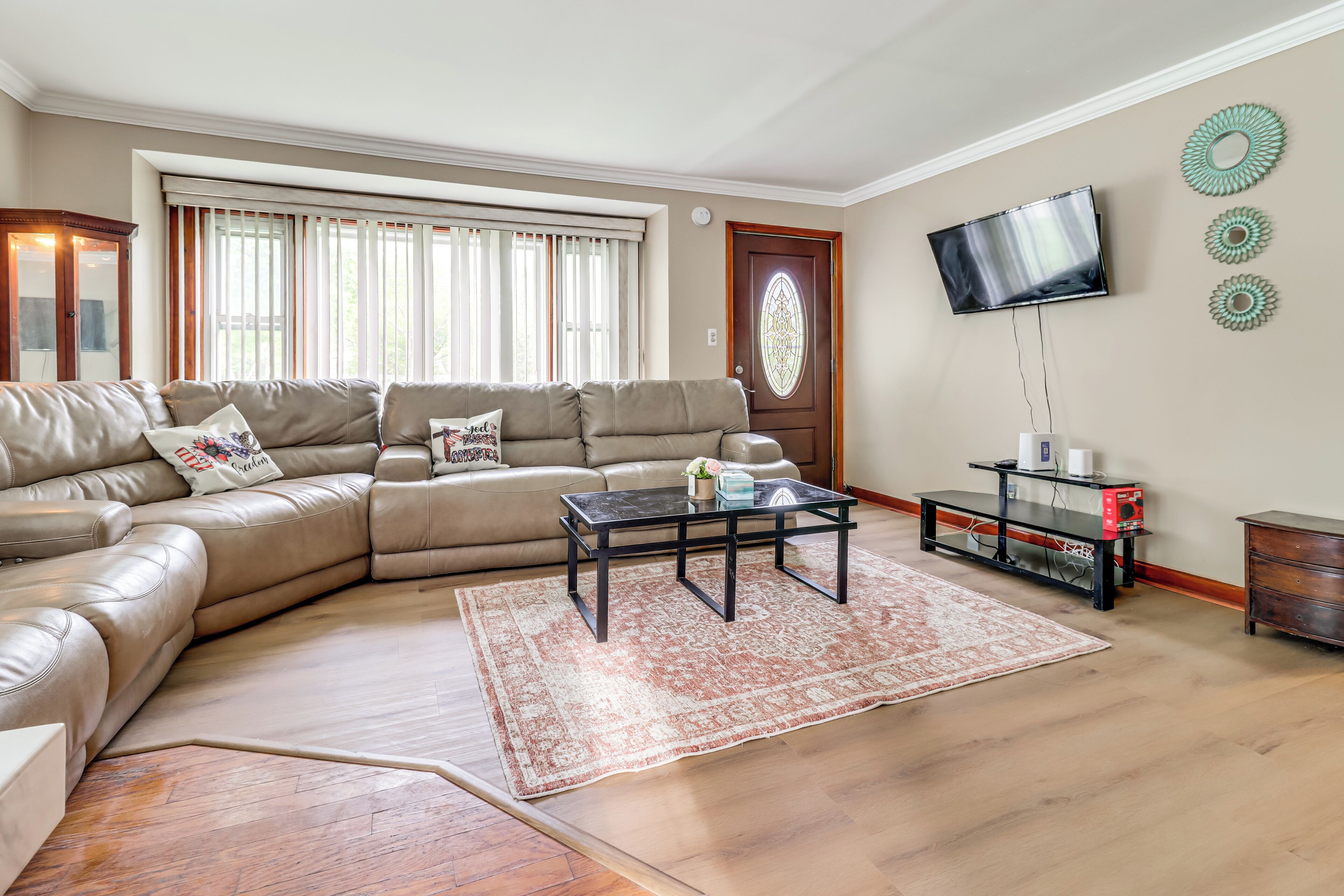 House (3 Bedrooms) | Front of property