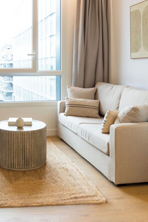 Living area - THE BABEL COMMUNITY Hôtel SQY Gare (Montigny-le-Bretonneux)