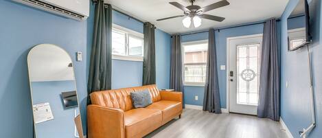 House (2 Bedrooms) | Front of property