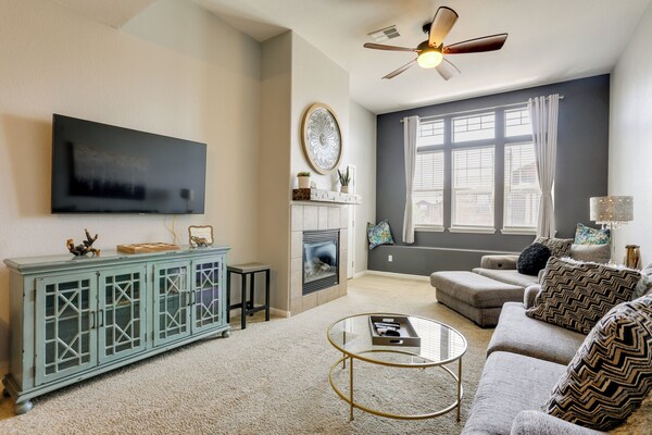 Easy E470 & 125 Access! Quiet Englewood Condo - Parker, CO