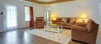Spacious, Convenient! Deridder Home w/ Fenced Yard