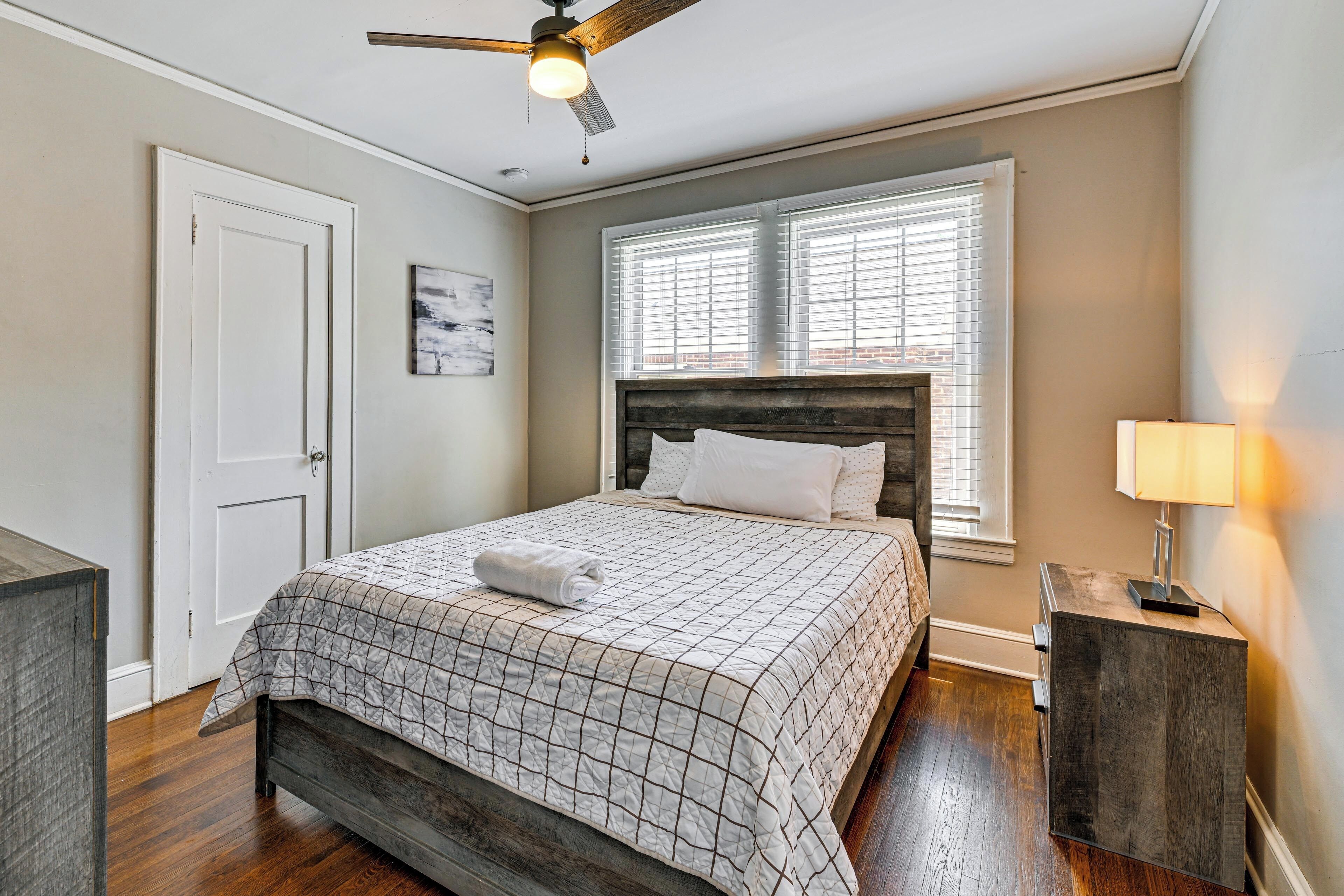 House (2 Bedrooms) | Interior