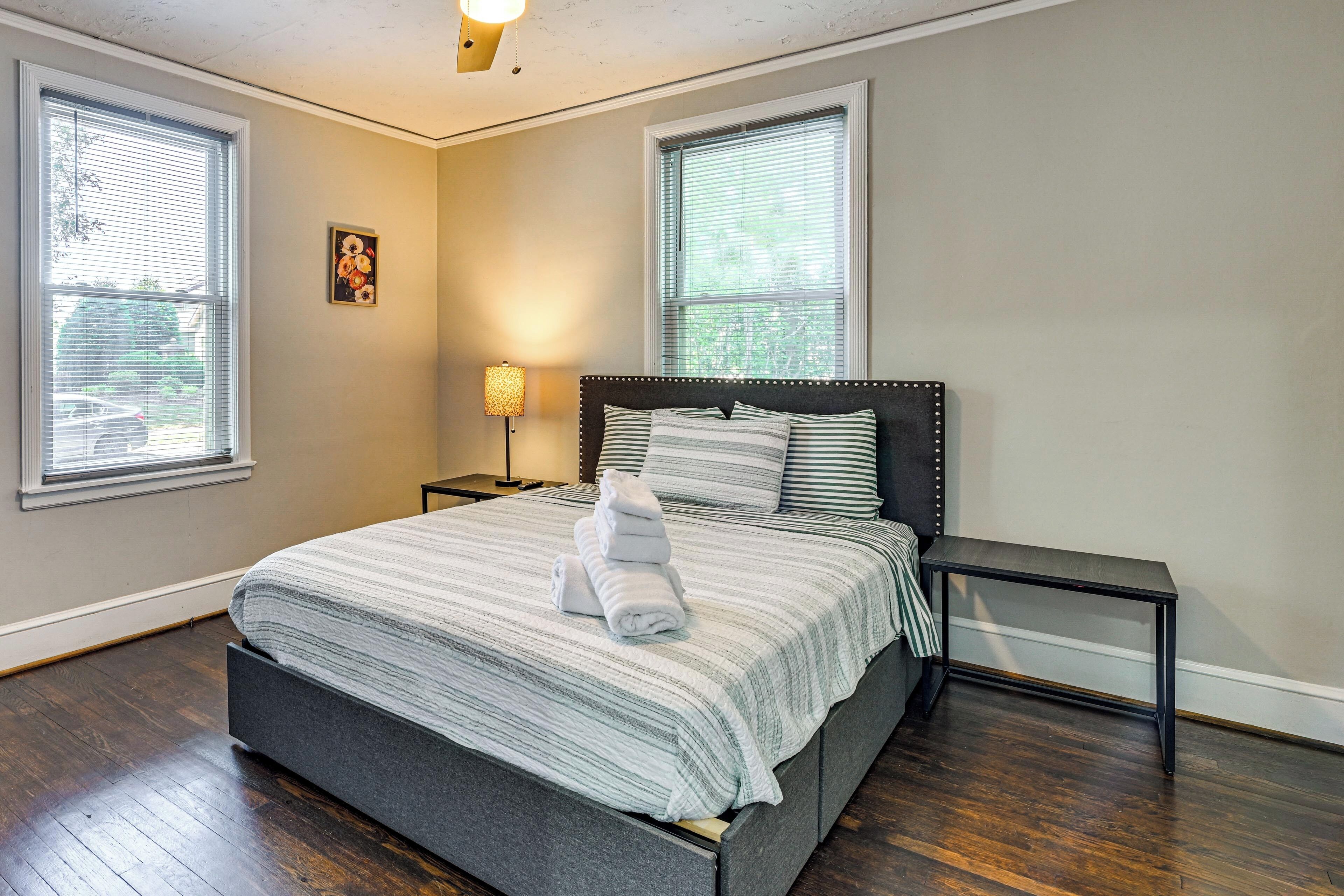 House (2 Bedrooms) | Interior