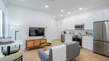 TV, offices