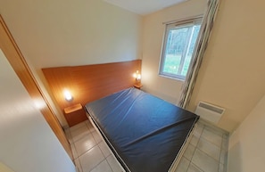 2 bedrooms, free WiFi