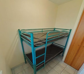 2 bedrooms, free WiFi