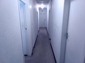 Shared Dormitory, 1 Bedroom | Interior - Room-charming Lodge Room in Sandton With (Johannesburg)
