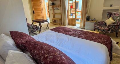 Charming 1-bedroom hotel suite with AC in fes