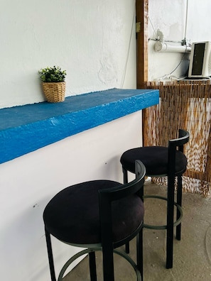 Outdoor dining - Cozy San Juan Stay | Near Airport & Old San Juan (San Juan)