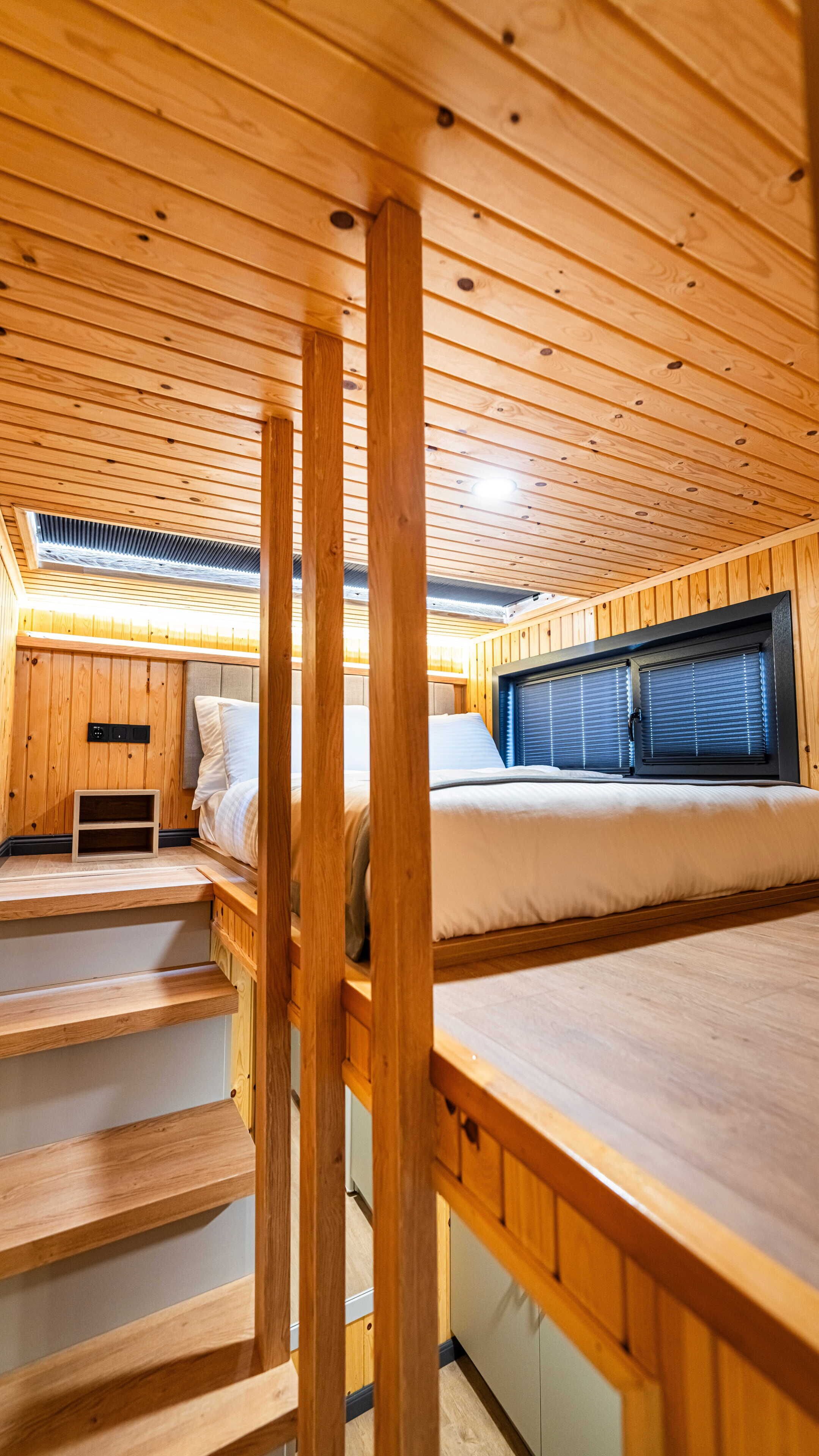 Deluxe Room | Free WiFi, bed sheets