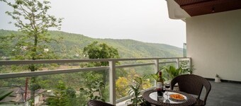 Alaya Stays Udgam Villas 5BHK Apartment