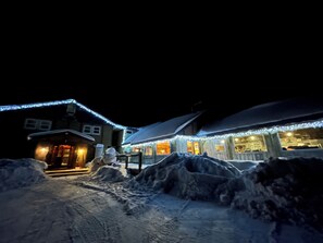 Exterior - Whole Ski Lodge, very unique, 8-room Inn near Big Powderhorn Resort (Bessemer)