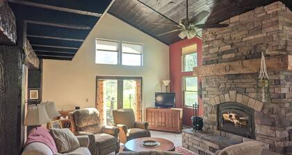 The Bean Station Escape~ Private 25 acres near Keuka Lake and pet friendly!