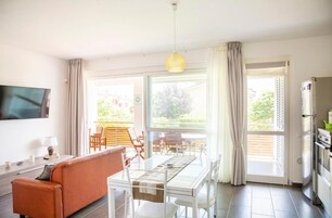 Appartamento, 3 camere da letto, balcone, vista giardino | Soggiorno
