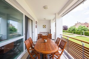 Apartment, 3 Bedrooms, Balcony, Garden View | Balcony