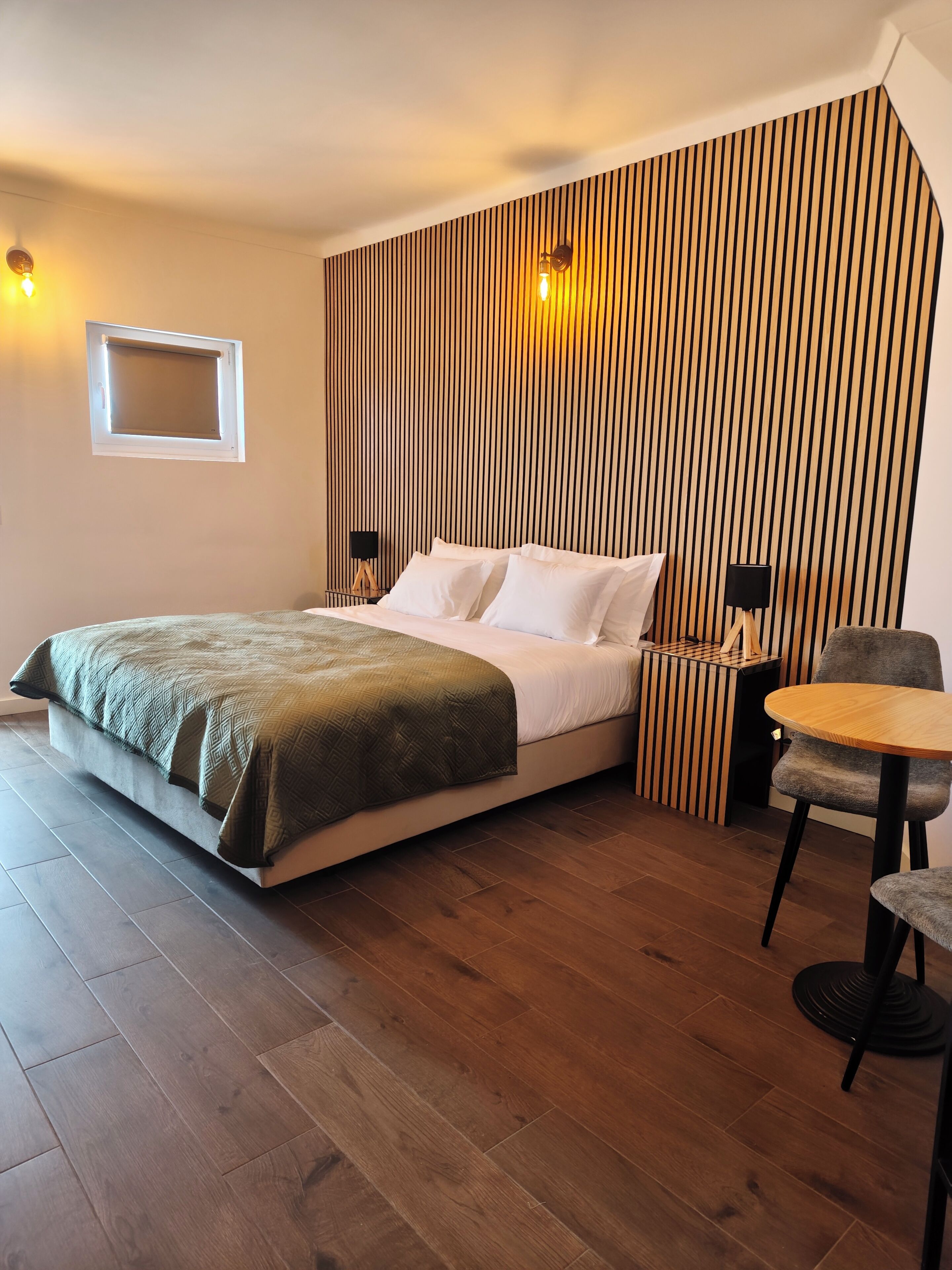 In-room safe, blackout curtains, free WiFi