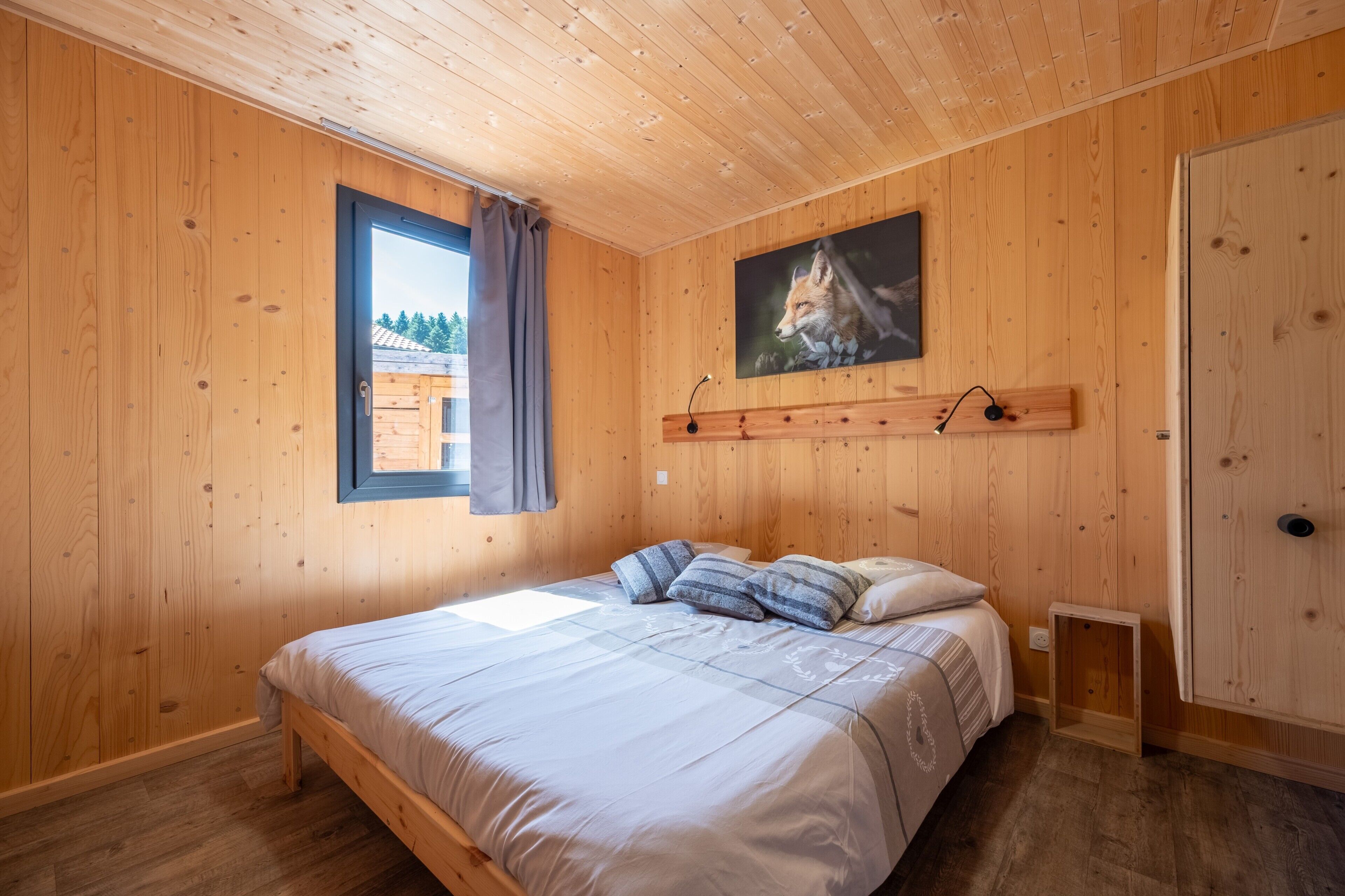 3 bedrooms, iron/ironing board, WiFi