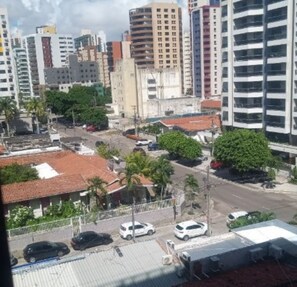 View from property - Cozy 1-bedroom apartment in beautiful João Pessoa with AC (João Pessoa)