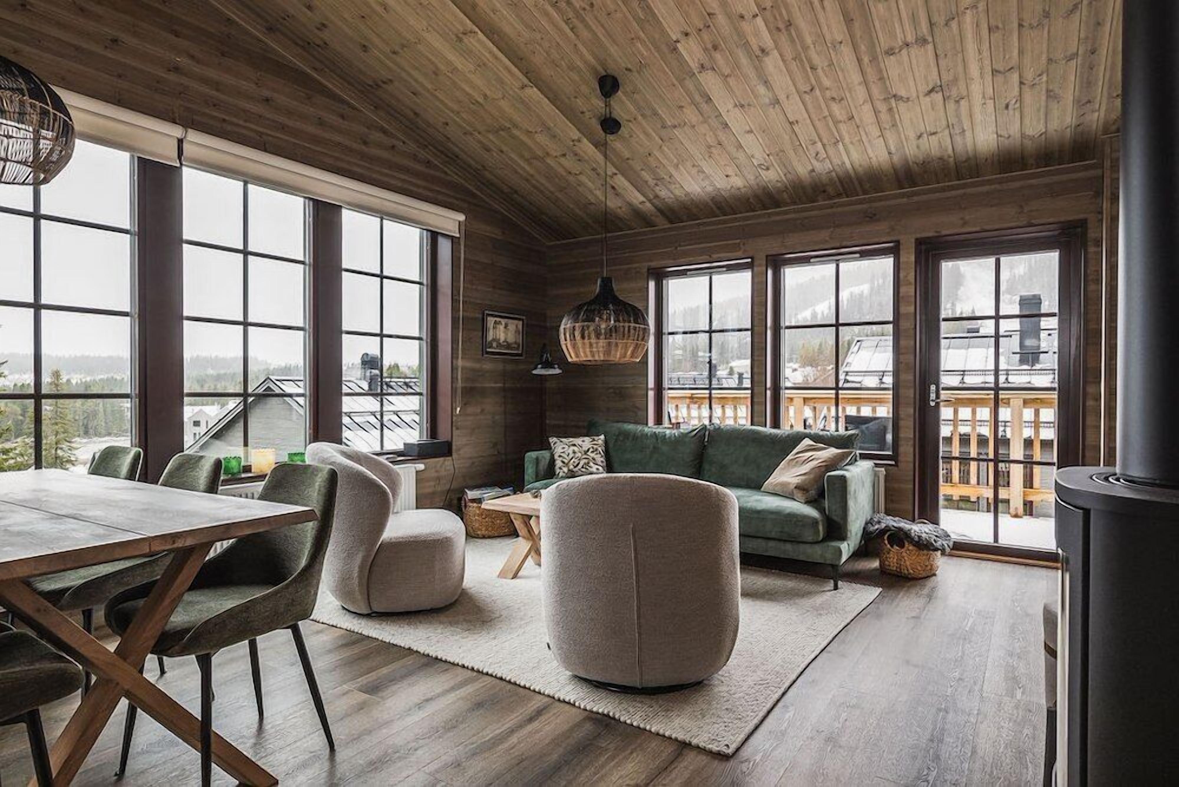 Huoneisto, 3 makuuhuonetta, sauna, vuoristonäköala | Oleskelualue | Taulutelevisio