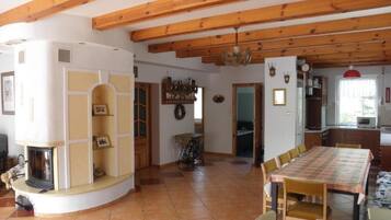 House | Living room