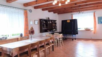 House | Dining