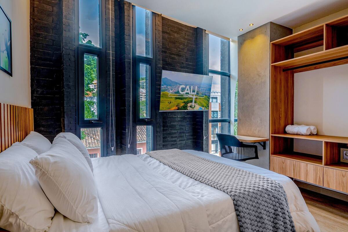Apartment | Down comforters, in-room safe, desk, blackout drapes