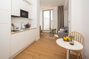 Apartment, Balkon