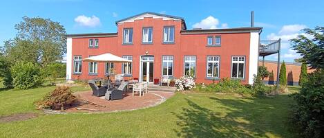 Apartment | Exterior