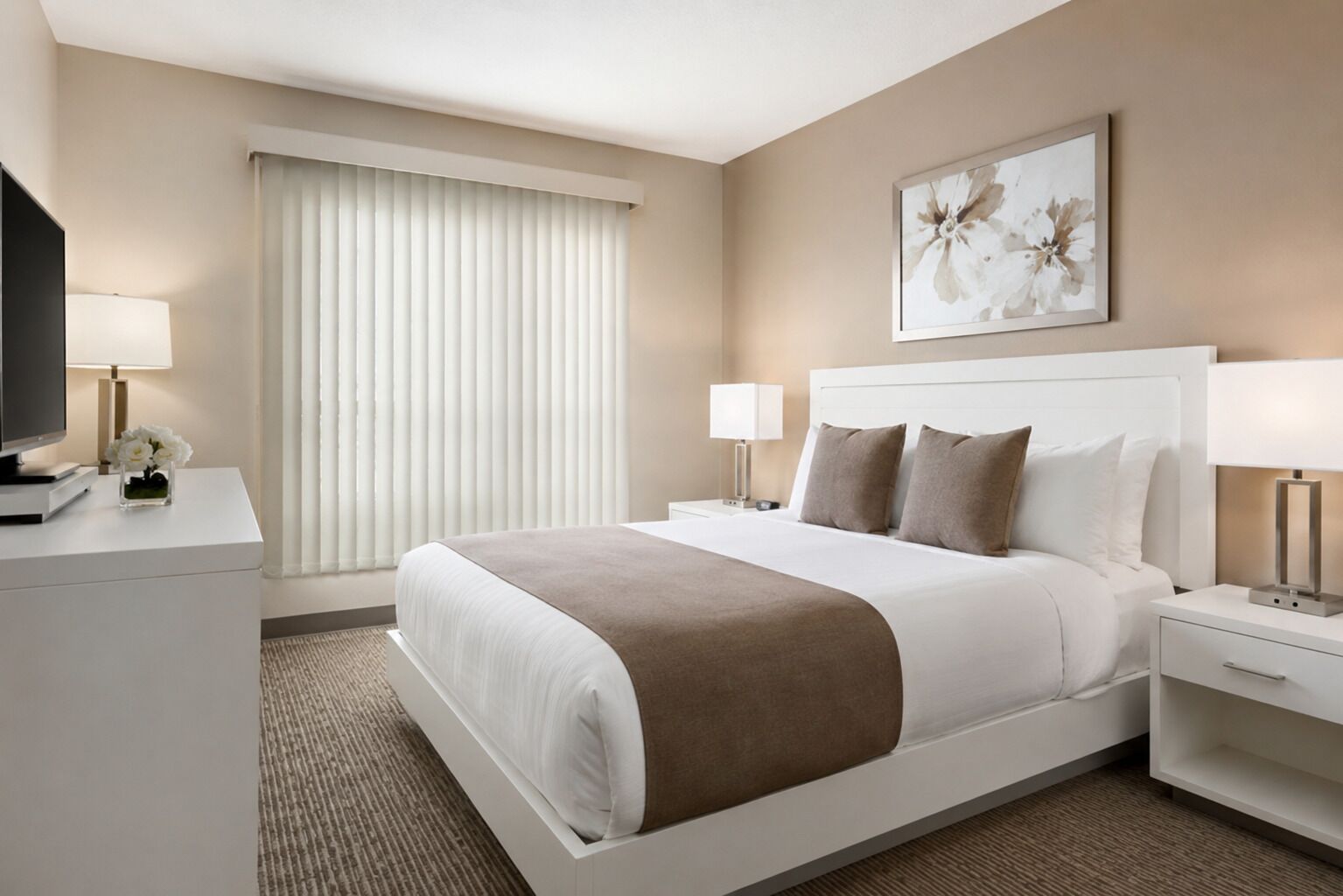 Classic Room | Iron/ironing board, free WiFi