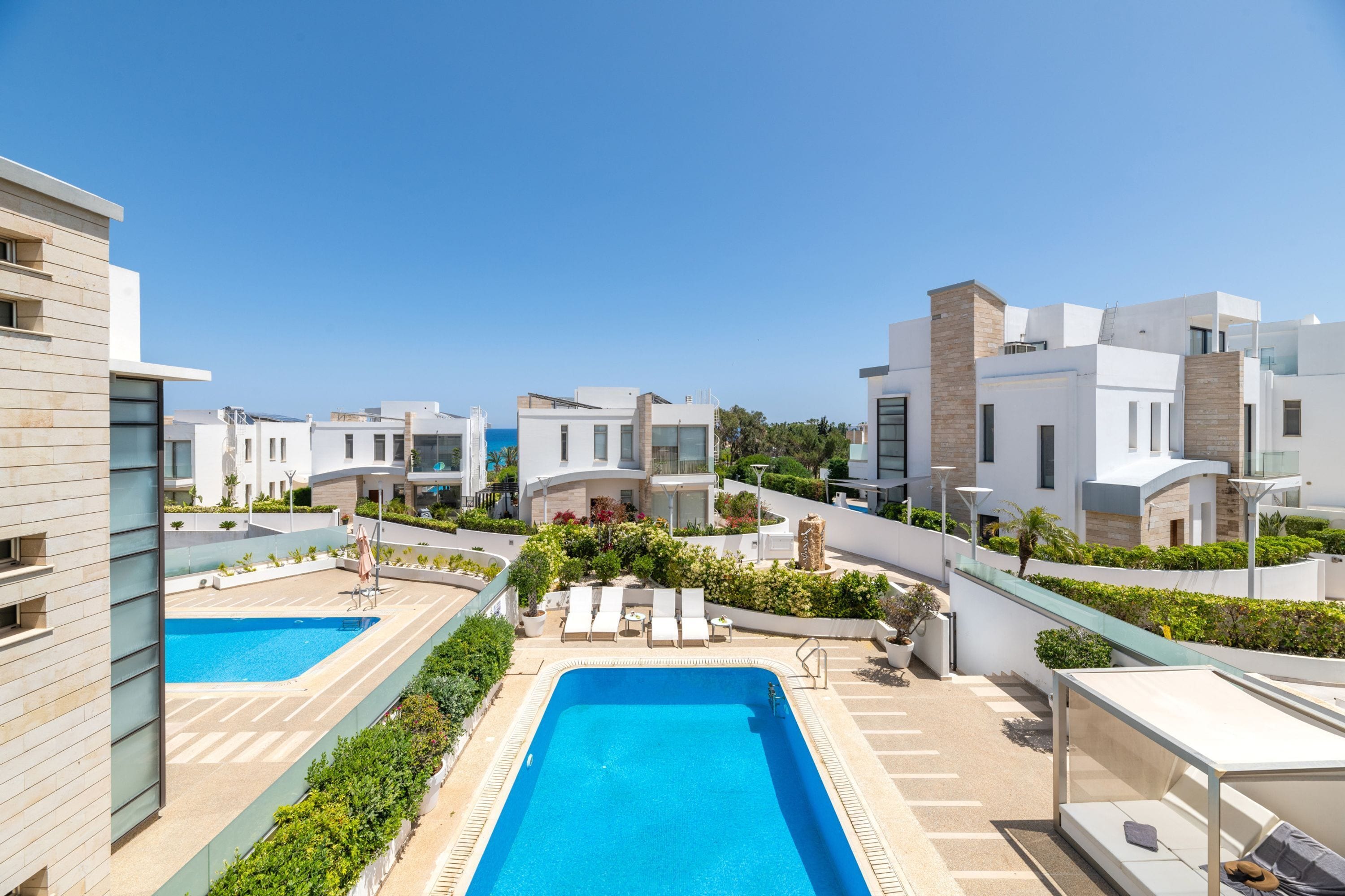 7 bedrooms