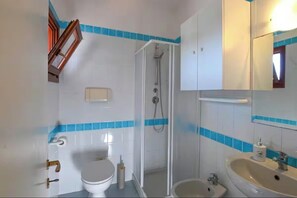 Bathroom - Vrbo Property (Olbia)